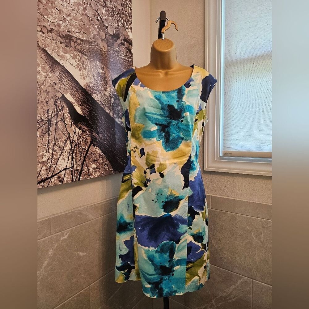 NWT Cap Sleeve Shift Dress 12 Floral Artistic Watercolor Blue Green Guest Derby